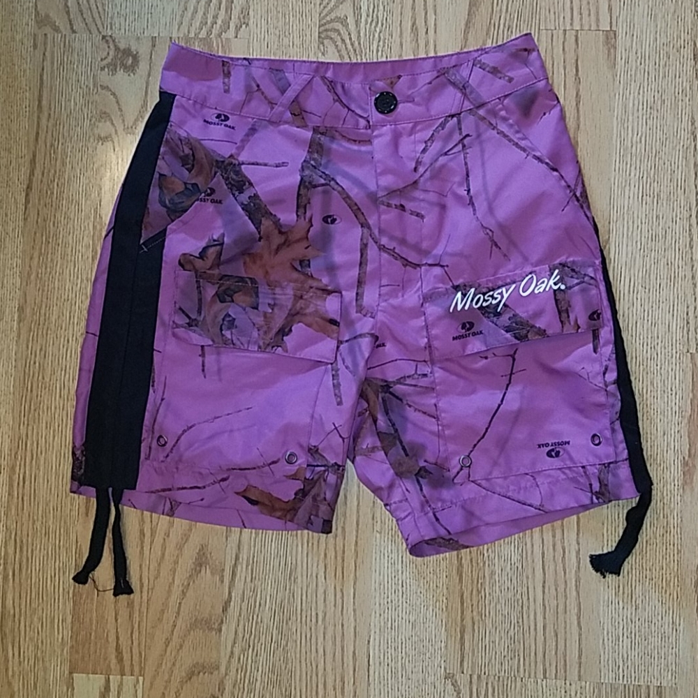 Mossy oak shorts